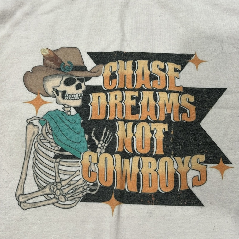 Graphic tee